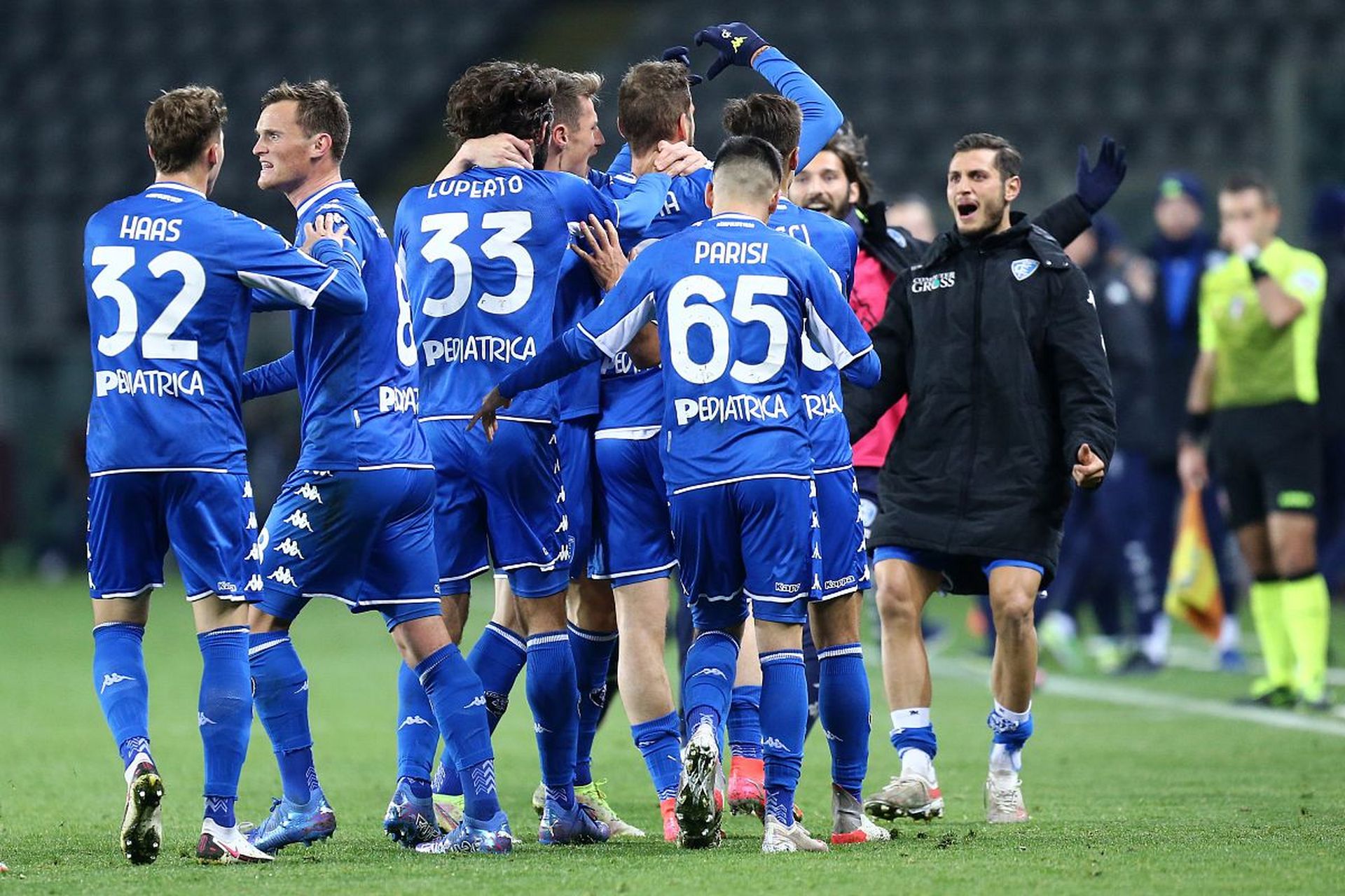 形成话题闭 形成话题闭